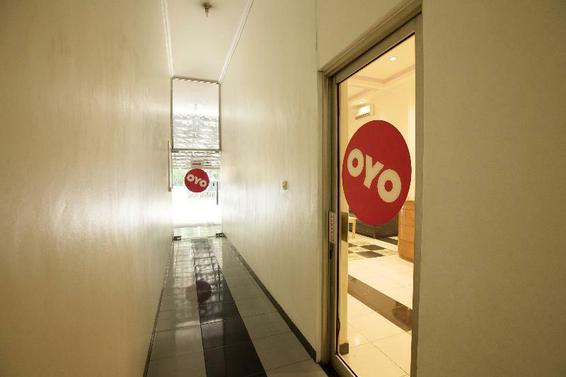 Oyo 262 Ian Jk Hotel 탕그랑 외부 사진